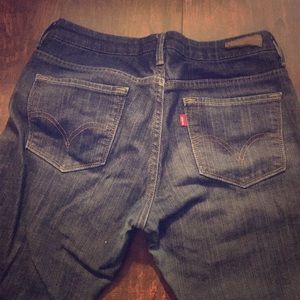 Levi’s dark denim skinny jeans